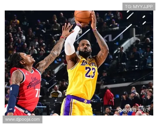 原创时隔19年跌破27分！詹姆斯生涯场均下滑至26.99分 仍列历史第四